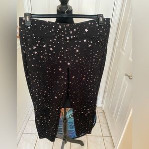 Black starred leggings